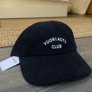 Vuori ACTV club dad hat